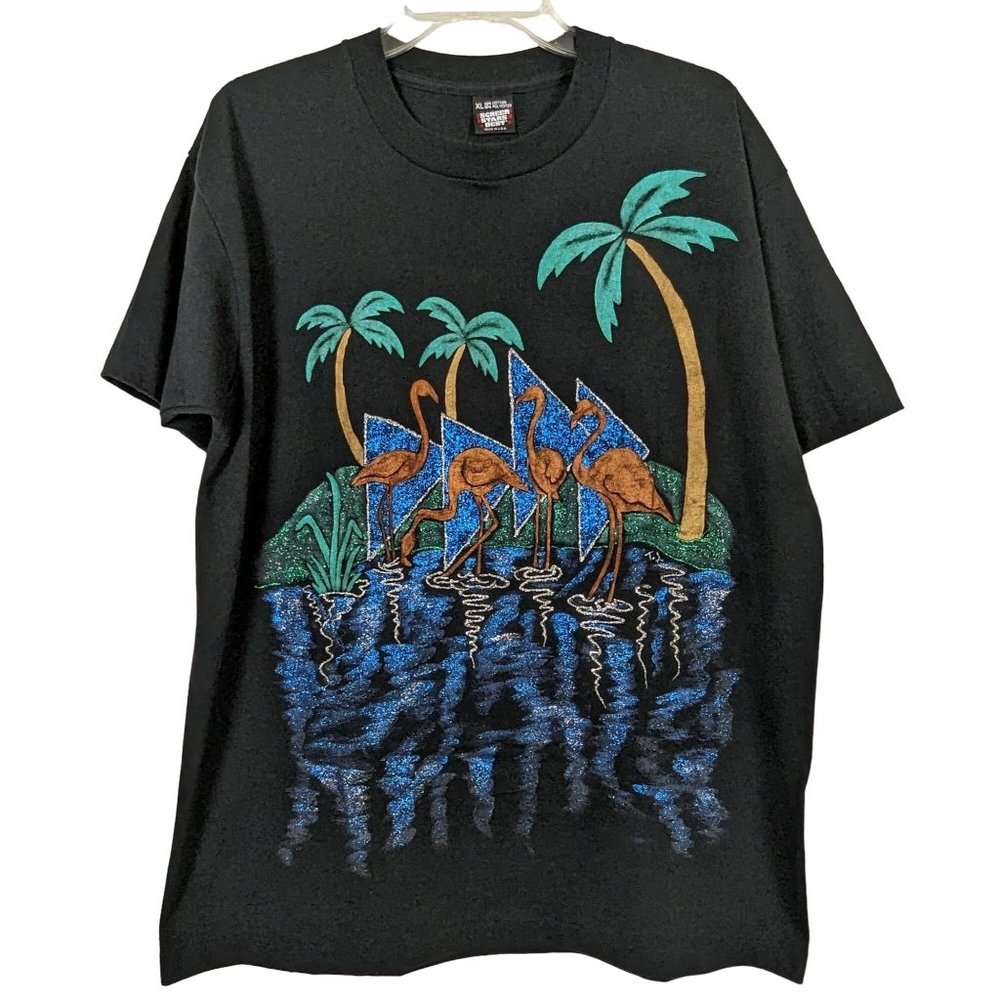 Screen Stars Best Red Bar 50/50 Painted Flamingos Palm Trees Water scene XL 90's